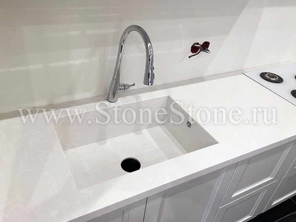 ���������� �� ������ � ��������������� ������ Technistone Noble Supreme White