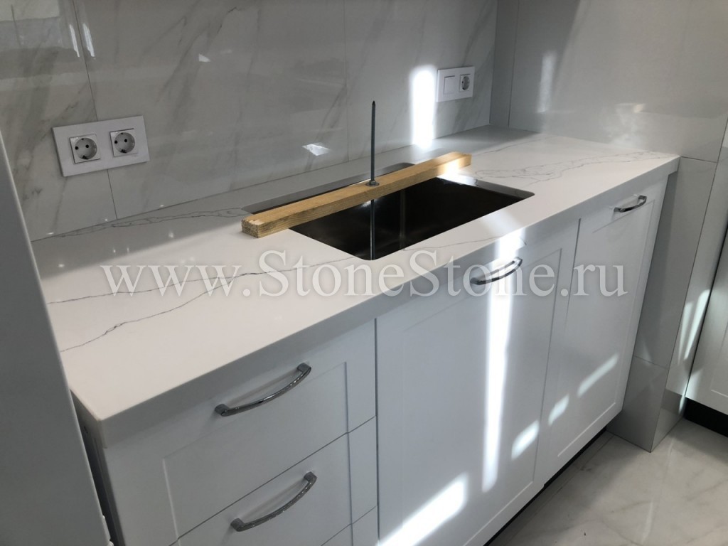 ���������� �� ������ Avant Quartz 7000 ��������� ���